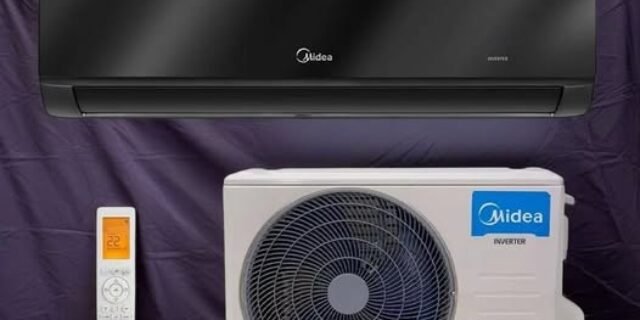Ar Condicionado Split Inverter 12000 Btu Black Edition Q/f M Cor Preto 220V