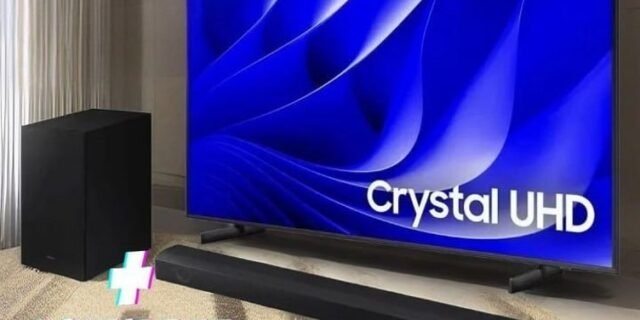 Smart TV 70″ Crystal UHD 4K 70DU8000 2024 + Soundbar HW-B550 – Samsung
