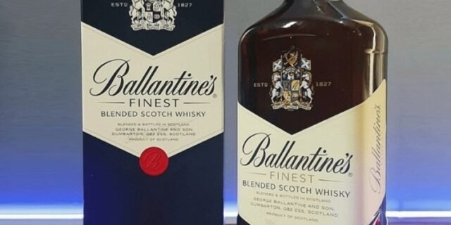 Ballantine’s Whisky Finest Blended Escocês – 1 Litro