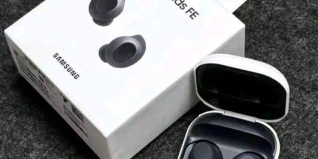 Fone De Ouvido Sem Fio Galaxy Buds Fe