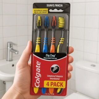 Escova Dental Colgate ZigZag Carvão 4 unid