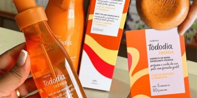 Kit Tododia Energia Flor de Gengibre e Tangerina com Sabonete, Hidratante e Body Splash (3 produtos)