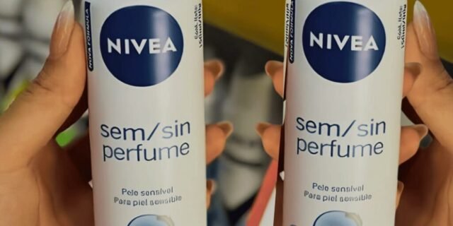NIVEA Desodorante Antitranspirante Aerossol Sem Perfume 150ml – Proteção prolongada desenvolvida para peles sensíveis