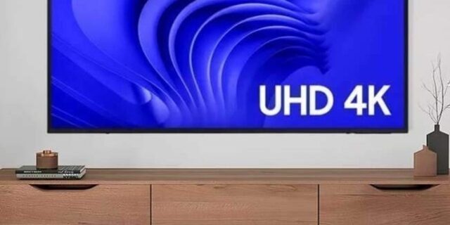 Smart TV 75” 4K UHD LED Samsung 75DU7700 – Wi-Fi Bluetooth Alexa 3 HDMI
