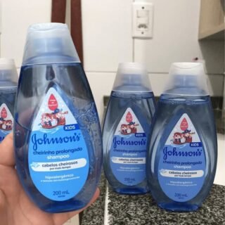 Johnson’s Baby Shampoo Infantil Cheirinho Prolongado, 200ml
