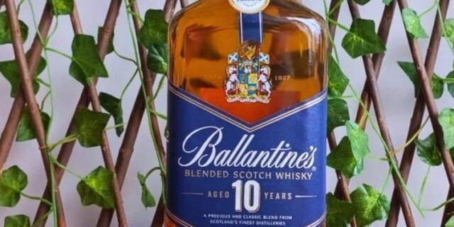 Whisky Escocês Blended 10 Anos Ballantine’s Garrafa 1l