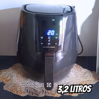Air Fryer Electrolux Digital Experience EAF20 Grafite 3,2L com Timer