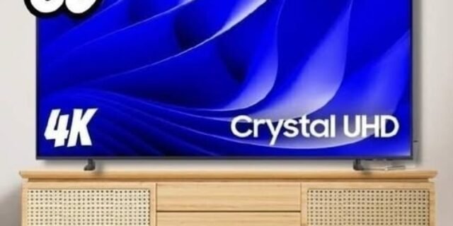 Samsung Smart TV 65″ Crystal UHD 4K 65DU8000 2024, Painel Dynamic Crystal Color, Alexa built in 65″