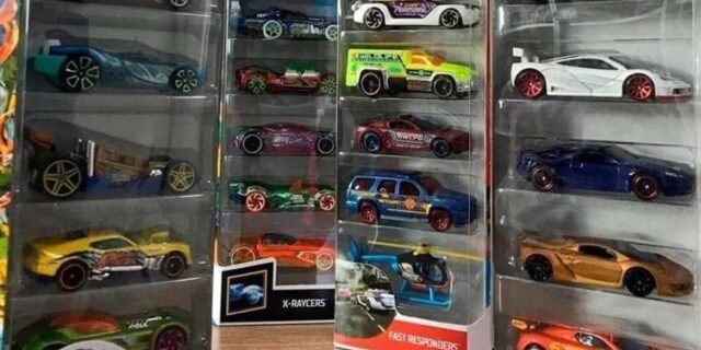 Hot Wheels Cartela De Carrinhos Com 5 Mattel