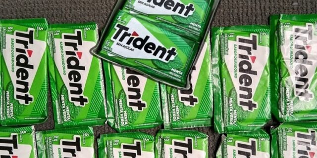 Chiclete Trident Menta Sem Açúcar – Caixa com 21 unid. de 8g