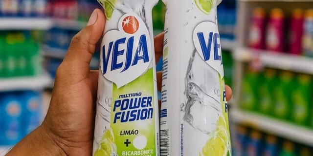 Limpador Multiuso Power Fusion Limão, Veja, 500Ml
