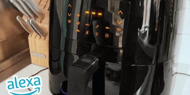 Fritadeira Airfryer Essential XL Conectada, Philips Walita, conectividade c/Alexa, 6.2L de capacidade, Preta, 2000W, 127V (RI9280/90)