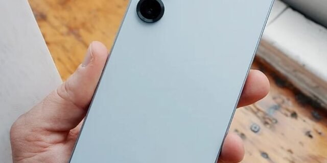 Celular Samsung Galaxy S25 5G, 256GB, 12GB RAM, Câmera Tripla de 50+12+10, Tela Grande de 6.2″, Azul