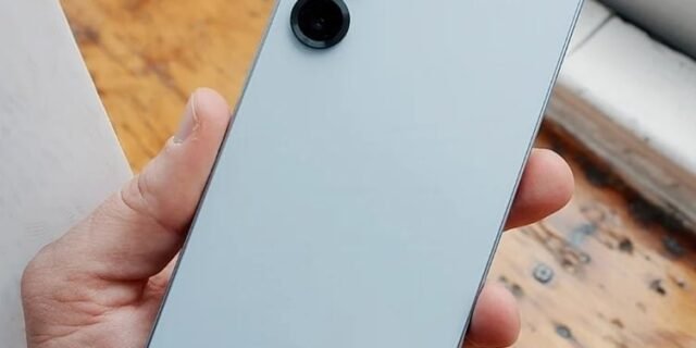 Smartphone Samsung Galaxy S25 5G, 256GB, 12GB RAM, Câmera Tripla de 50+12+10, Tela Grande de 6.2″, Azul