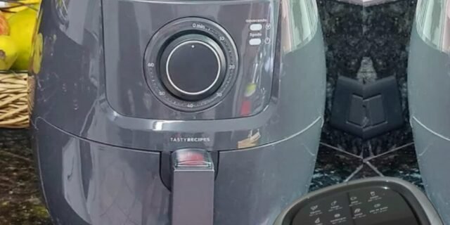 Fritadeira Elétrica Airfryer Family Efficient 5L Electrolux EAF50 Grafite 127v