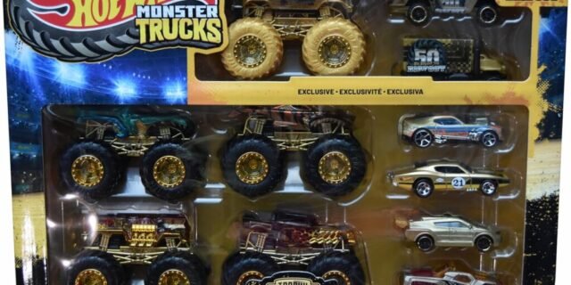 Hot Wheels Monster Trucks Trophy Champions Bigfoot Exclusive Gold Set 50th Anniversary