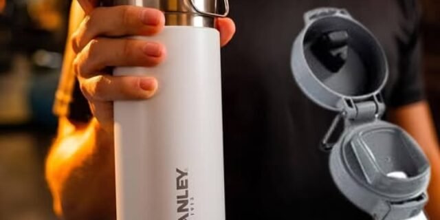 Garrafa Térmica Quick Flip Stanley | 710ml