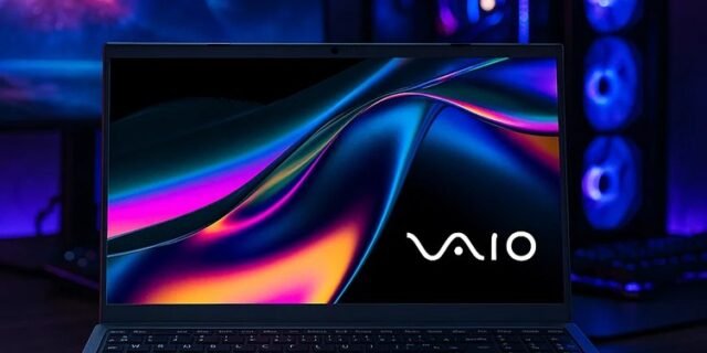 Notebook VAIO FE16 AMD Ryzen 5-5625U Linux 8GB RAM 256GB SSD Wi-Fi 6 Tela 16”