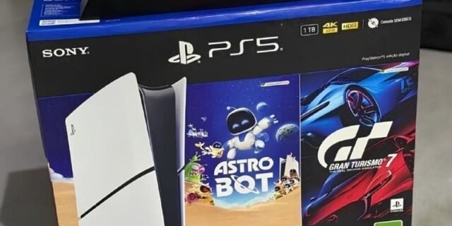 PlayStation5 Slim Digital 825GB – Pacote ASTRO BOT e Gran Turismo 7
