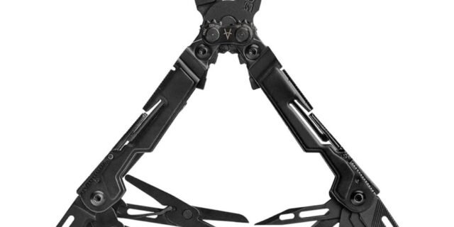 SOG Miniferramenta multiuso PowerPint com alavancagem composta, abertura suave, 18 ferramentas especiais leves, lâmina de aço inoxidável preta (PP1002-CP)