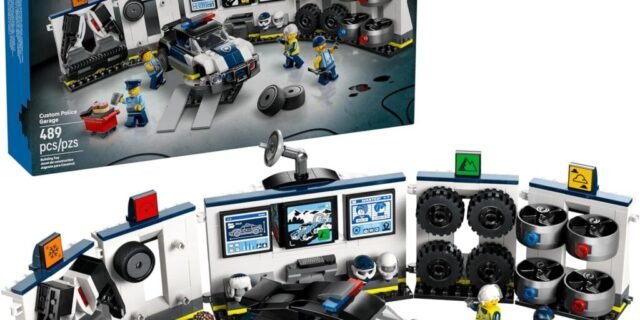 LEGO City Police Garagem Personalizada para Carros da Polícia 60457