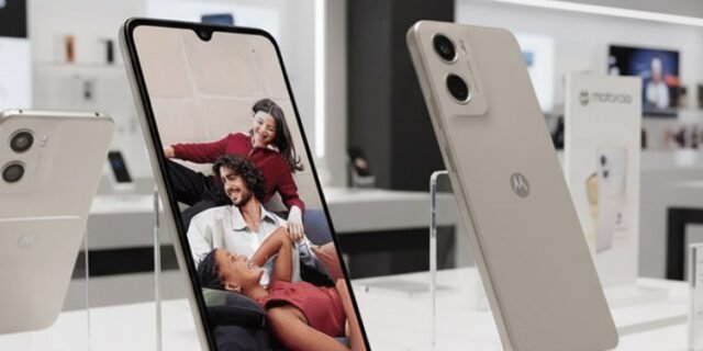 Moto g06-256GB 12GB (4GB RAM + 8GB Ram Boost)