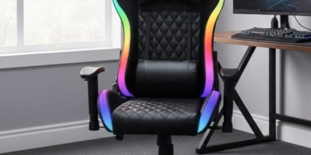 Cadeira Gamer Fox Racer até 130kgs com RGB e Iluminação LED com almofadas Reclinável Preta