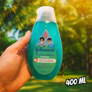 Shampoo Infantil Para Cabelos Crespos Johnson’s Blackinho Poderoso, 400ml