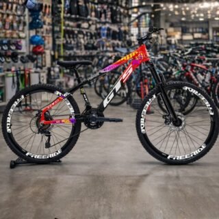 Bicicleta De Grau Gts Predador 21v Aro 26 Disco Mecânico Cor Preto/Vermelho Tamanho do quadro 13