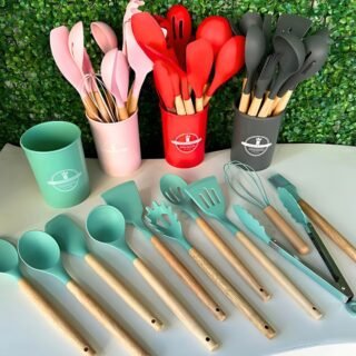 Kit C/12 Utensílios De Cozinha Em Silicone Cabo Madeira Cor Aleatória