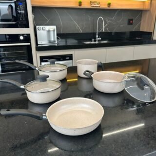 Jogo De Panelas 8 Peças Teflon Antiaderente C Tampa De Vidro Cor Vanilla Ceramic