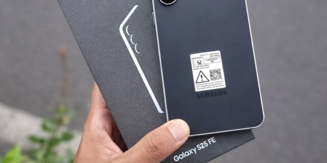 Smartphone Samsung Galaxy S25 FE 5G, 128GB, 8GB, Câmera Tripla – Jet Black