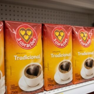 3 Corações Café Torrado E Moído Tradicional À Vácuo 250G