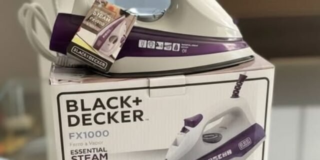 Ferro De Passar Roupa Seco Ou Vapor Fx1050 127v Black Decker