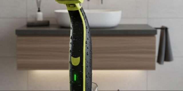 Aparador de Pelos Elétrico Lecom Prova D’Água Bivolt Barbear e Depilar
