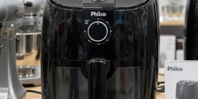 Air Fryer Philco 4L Revestimento Redstone 1500W PAF40A 127V