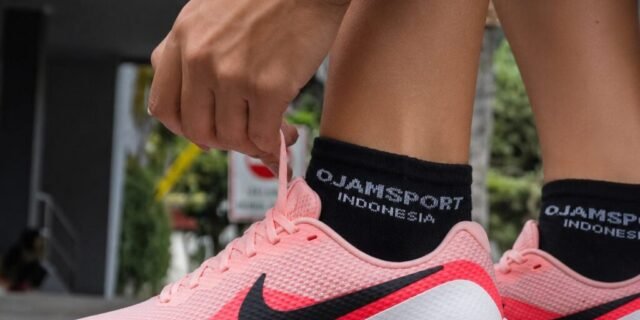 Tênis Nike Revolution 8 Feminino