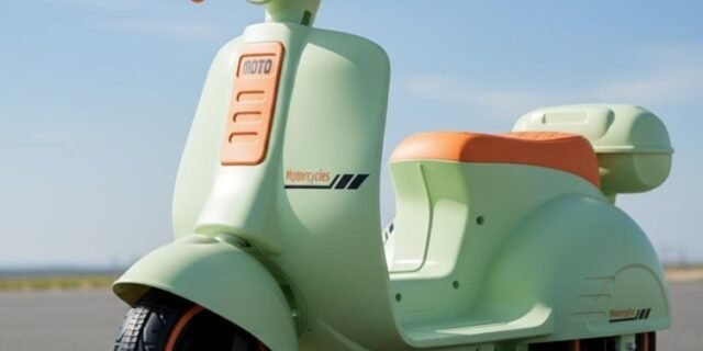 Mini Moto Elétrica Scooter Frente e Ré 6V Som e Luz