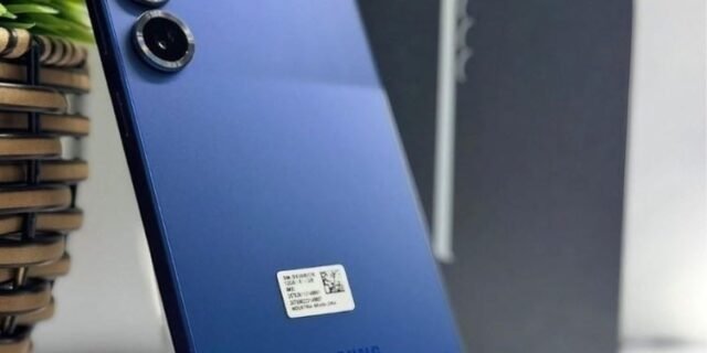 Smartphone Samsung Galaxy S25 5g, 256gb, 12gb Ram, Câmera Tripla De 50+12+10, Tela Grande De 6.2″, Azul Marinho