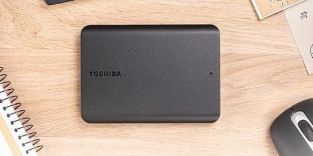 HD Externo Toshiba 2TB Canvio Basics Preto HDTB520XK3AA
