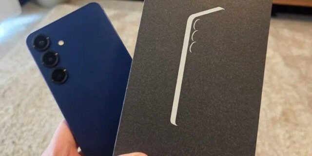 Celular Samsung Galaxy S25+ 5g, 512gb, 12gb Ram, Câmera Tripla De 50+12+10, Tela Grande De 6.7 Azul Marinho