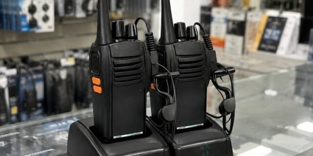 Walkie Talkie Rádios Comunicador KIT COM 2 Unidades