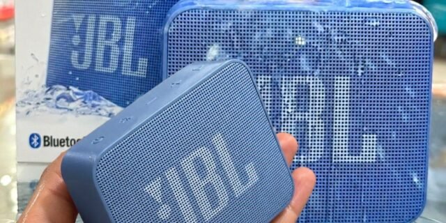 JBL Go Essential Azul
