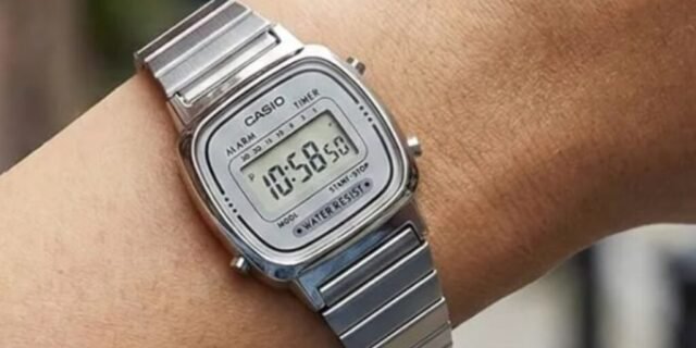 Relógio Feminino Casio Vintage Mini Ícone Retrô Prata