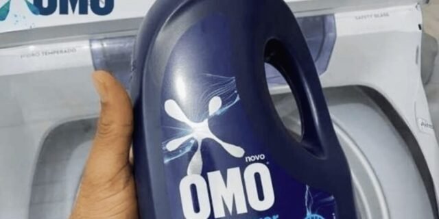 OMO Lava-Roupas Líquido Omo Ultra Power Frasco 1 8L