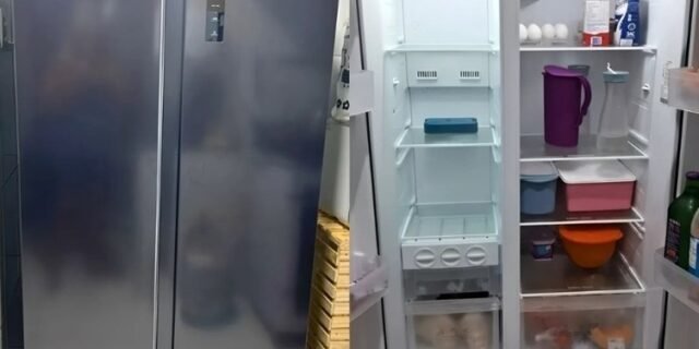 Geladeira/refrigerador Midea Smart Frost Free Side By Side Inox 511l Mdrs710fgd46