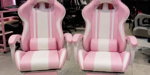 Cadeira gamer fofa com orelhas de coelho, com apoio de pés e apoio de cabeça (Roxo)