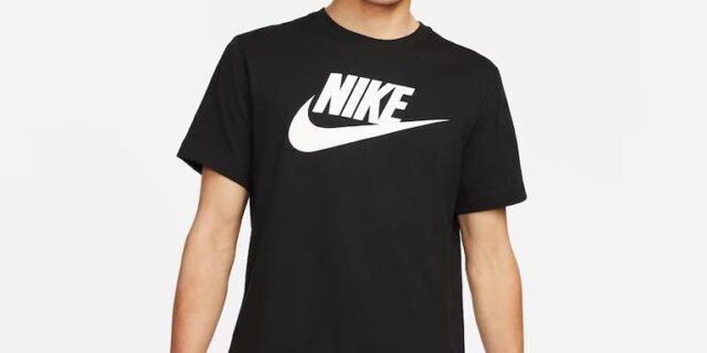 Camiseta Nike Sportswear Icon Futura Masculina