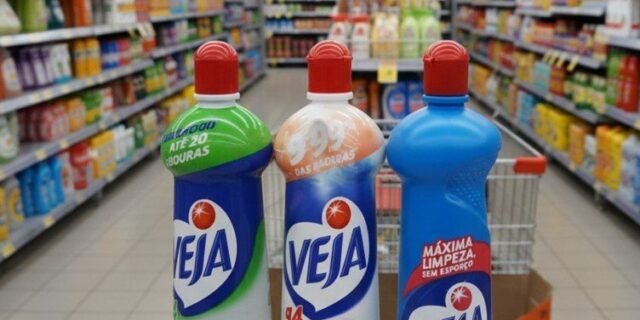 Kit Veja – 1 Limpadores Multiuso Original 500ml + 1 Limpador Cozinha Desengordurante Limão 500ml + 1 Limpador Banheiro Tira Limo 500m