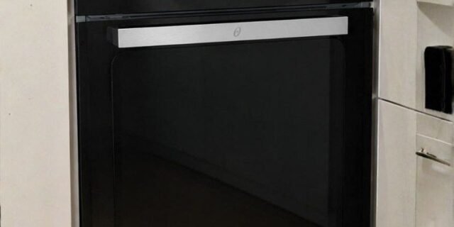 Forno de Embutir Oster Elétrico, 77L, Black, 220V, OFOR7740